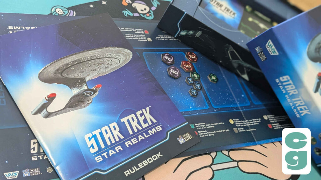 The contents of the Star Trek Star Realms Box