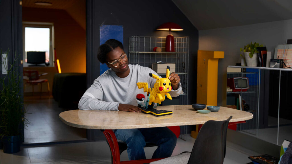 Pikachu Lego Pokémon being built